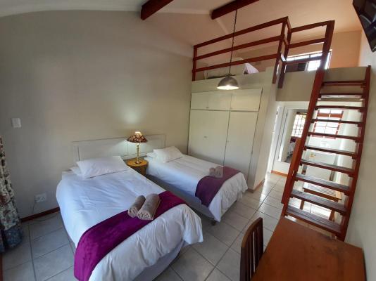 Barons Palace Hotel - 278964