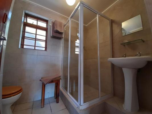 Barons Palace Hotel - 278969