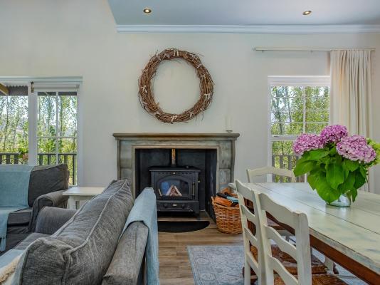 Rose Cottages - Franschhoek - 279010