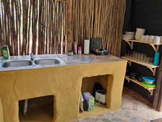 Lords and Ladies Bush Lodge - 279222