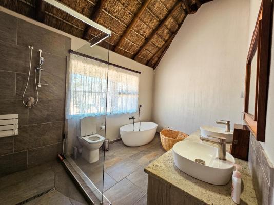 Mabalingwe Game Reserve - 279268