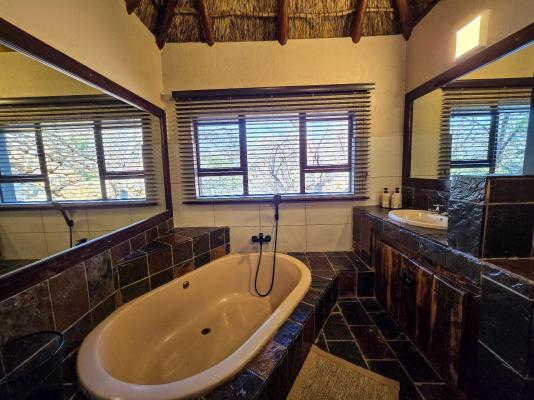 Mabalingwe Game Reserve - 279275