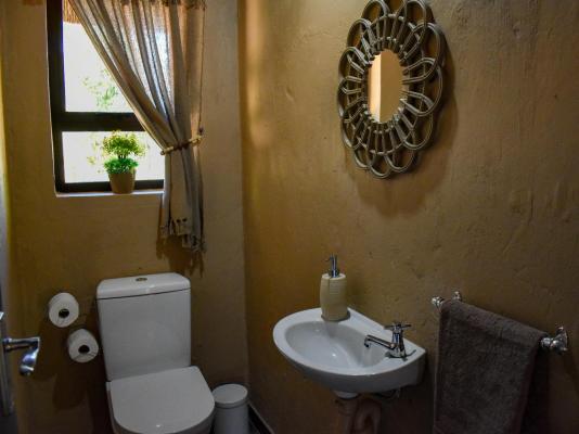 Mabalingwe Game Reserve - 279365