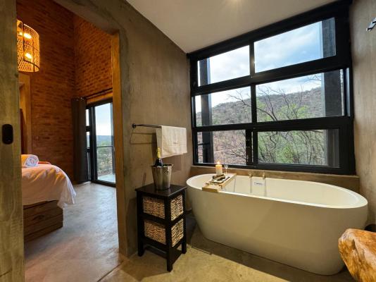 Mabalingwe Game Reserve - 279405