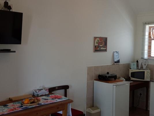 Room image 3