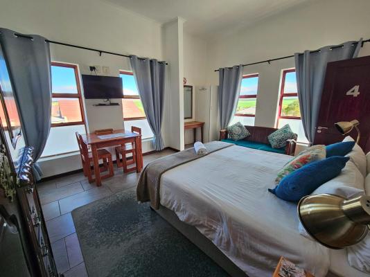 Room image 6
