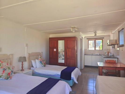 Room image 2