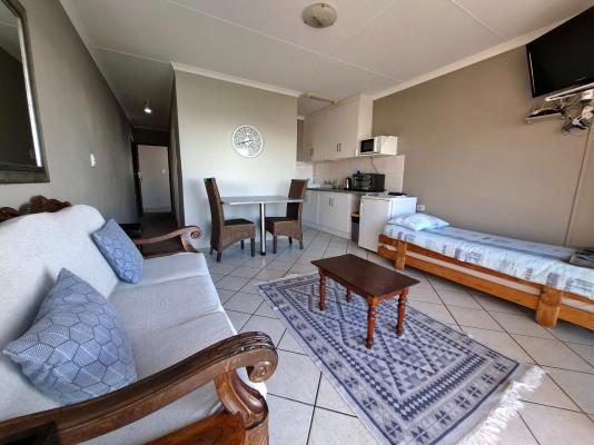 Room image 1