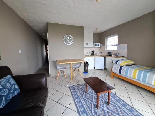 Room image 1