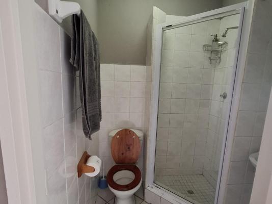 Room image 6