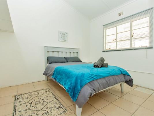 Room image 5