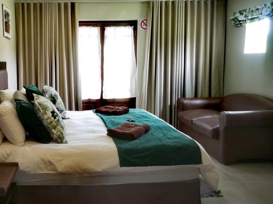 Room image 2