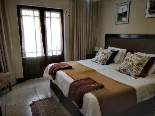 Room image 2