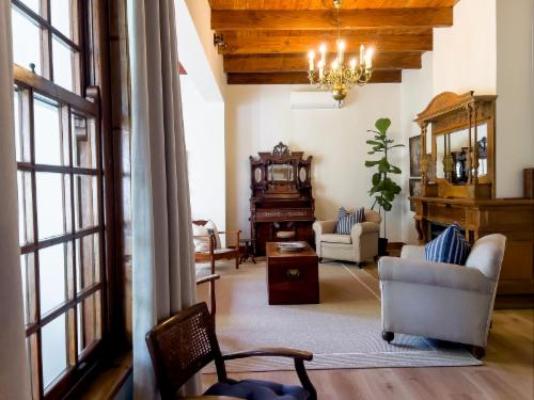 Vendome Wine Estate - Living Room