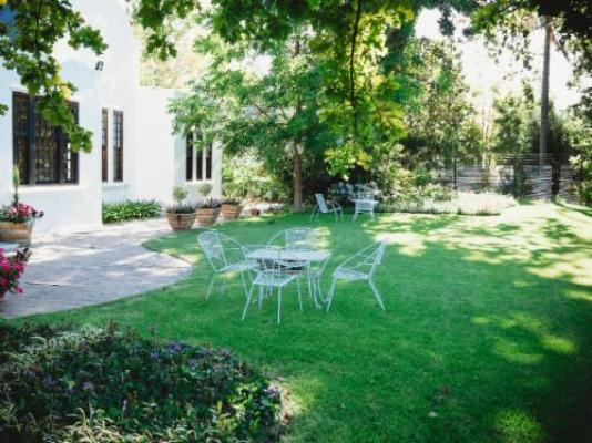 Vendome Wine Estate - Garden