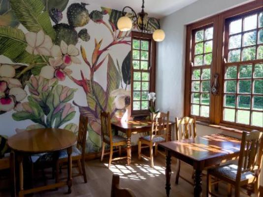 Vendome Wine Estate - Breakfast area
