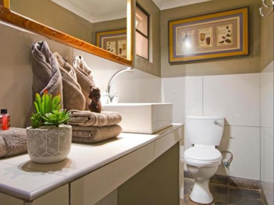 Twyfelfontein Country Lodge - 279787