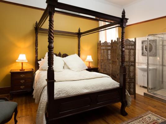Room image 3