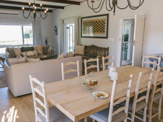 Doran Vineyards Country Estate - 280110