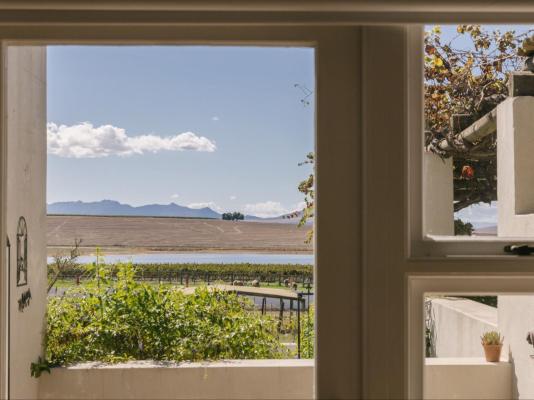 Doran Vineyards Country Estate - 280112