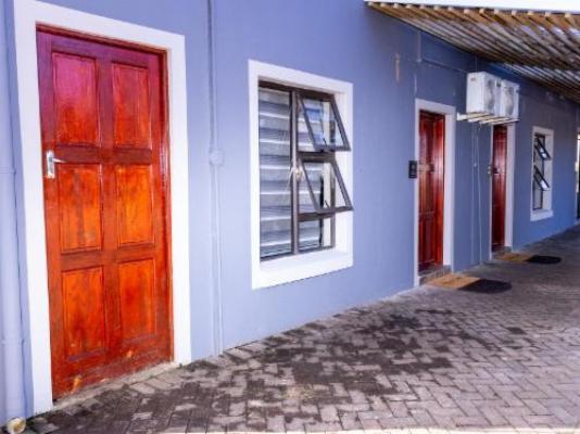 Lillies Guest House - Property / Building