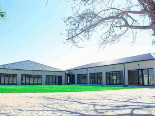 Mganwini Lodge - Property / Building