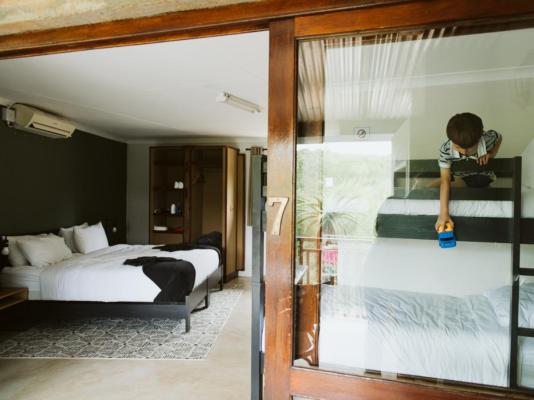Room image 2