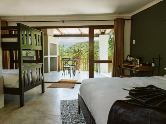 Room image 4