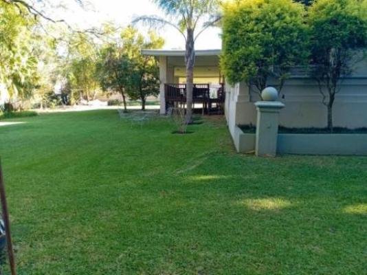 White House Lodge Vryheid - Garden