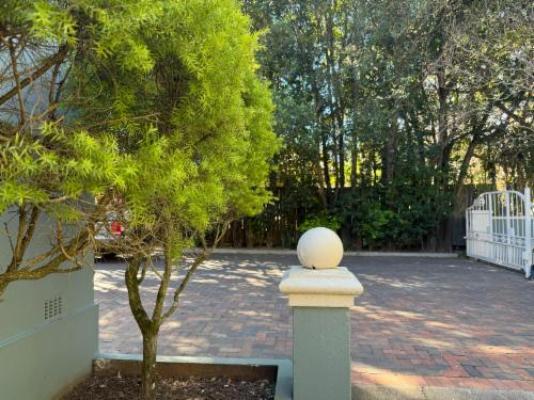 White House Lodge Vryheid - Facade or entrance