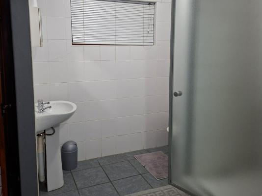 Room image 2