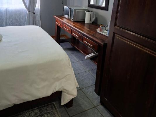 Room image 5