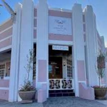 The Hanover Luxury Hotel - Property / Building