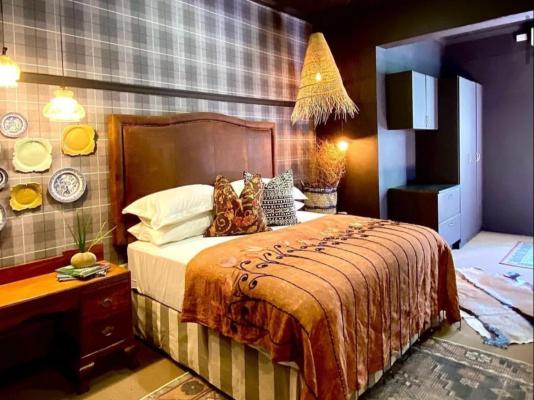 Room image 1