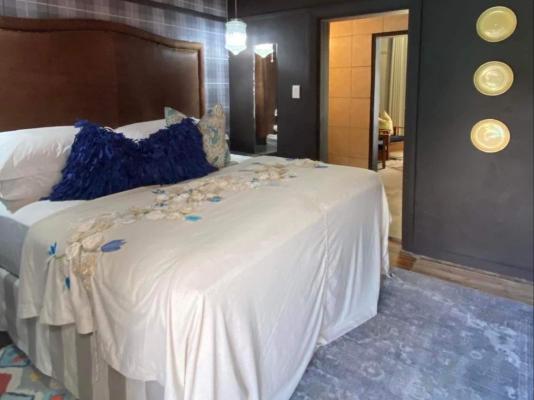 Room image 5