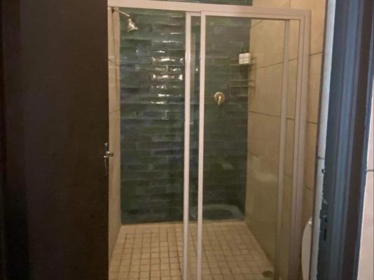 Room image 6