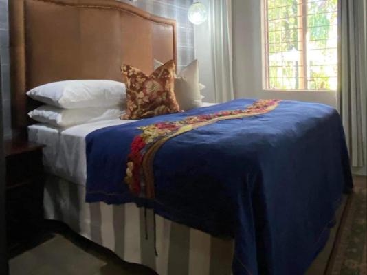 The Hanover Luxury Hotel - 280618