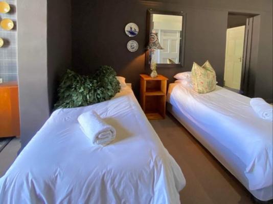 The Hanover Luxury Hotel - 280642