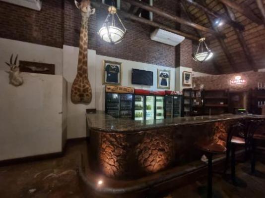 Sundowners Game Lodge - Lounge or bar