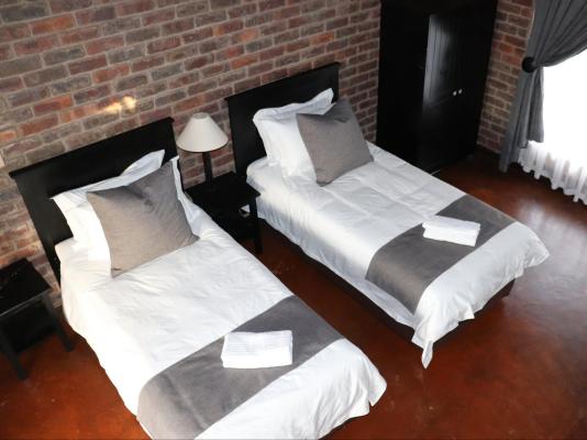 Room image 24
