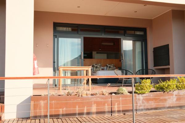 Room image 6