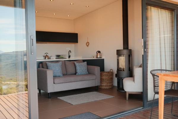 Khanyisa Mountain Lodge - 280921