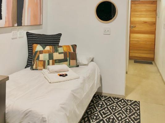 Room image 11