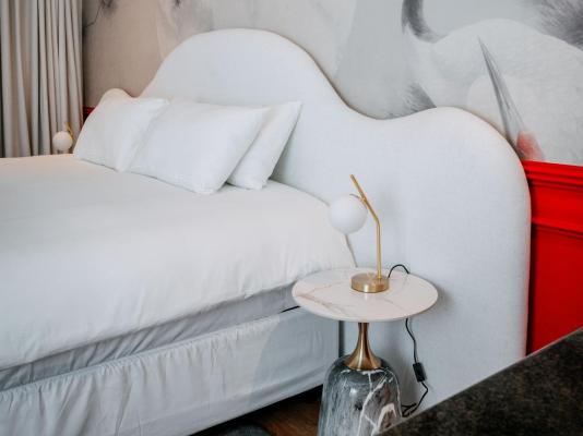 Room image 1