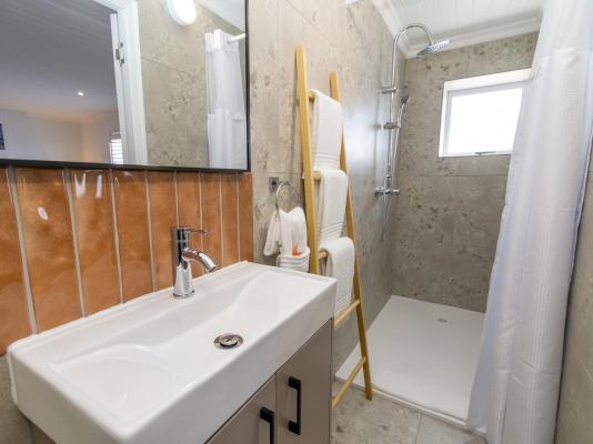 Stilbaai Harbour Inn - 281572