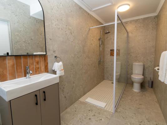 Stilbaai Harbour Inn - 281584