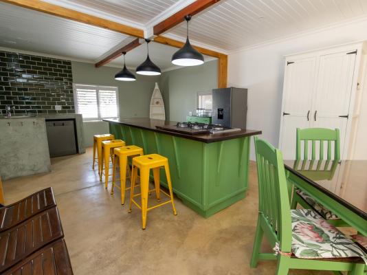 Stilbaai Harbour Inn - 281591