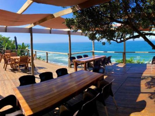 African Peninsula Guest House & Restaurant - Patio