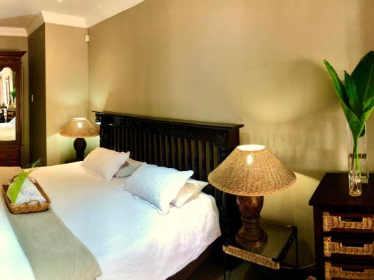Room image 13