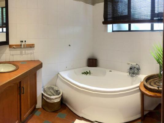 Room image 23
